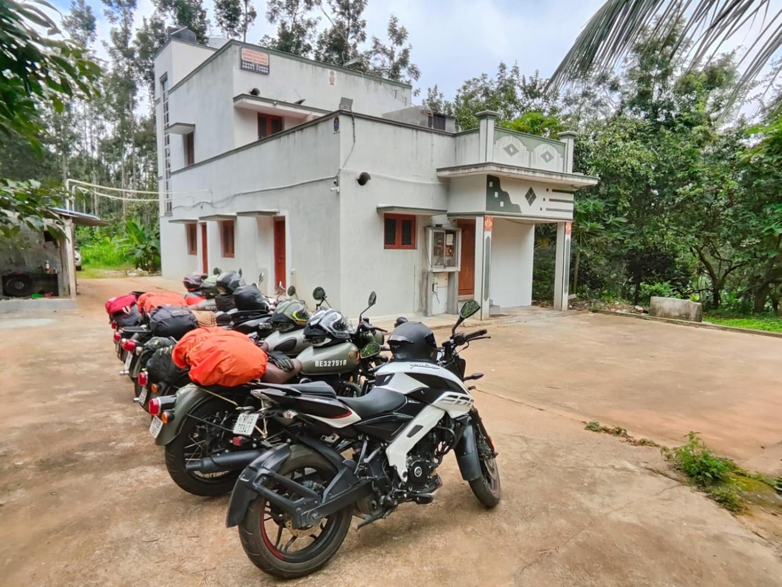 Bns Village Resort Kolli Hills Bagian luar foto